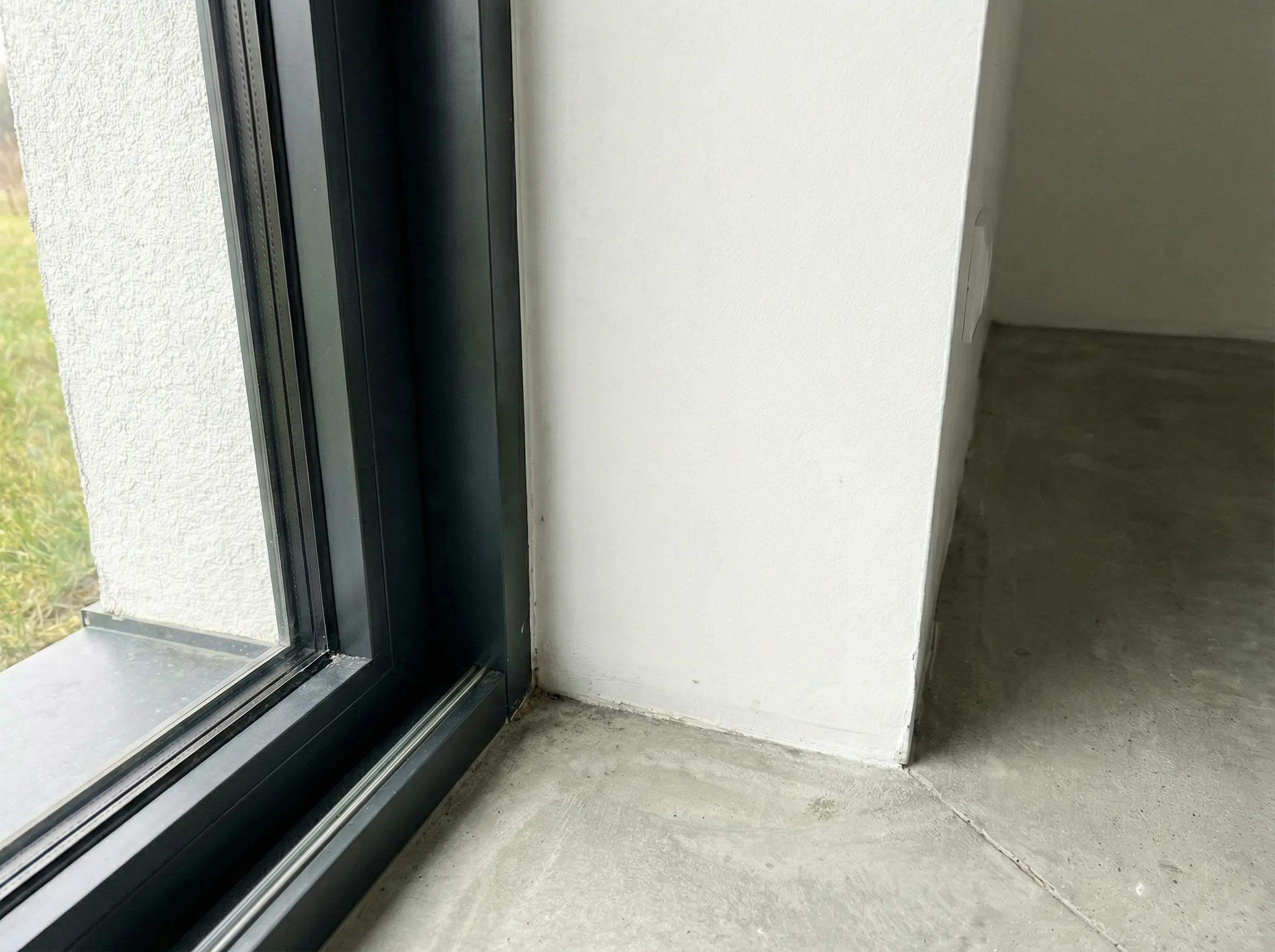 Parete pulita senza muffa - Dopo il trattamento LantiMuffa