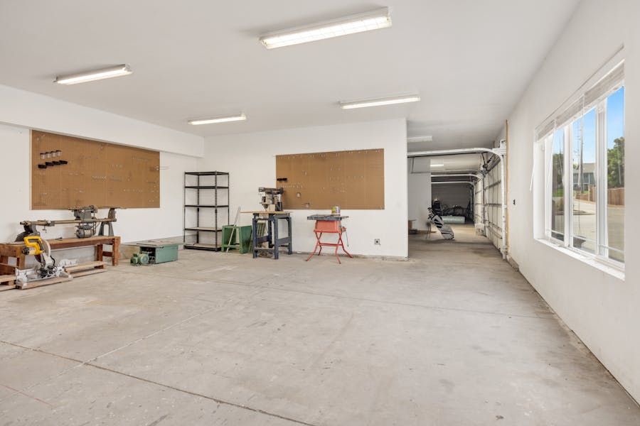 Vernice per Pavimenti Sportivi e Palestre — Color Art Center Boscoreale
